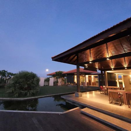The Palmyrah House Hotel Mannar Buitenkant foto