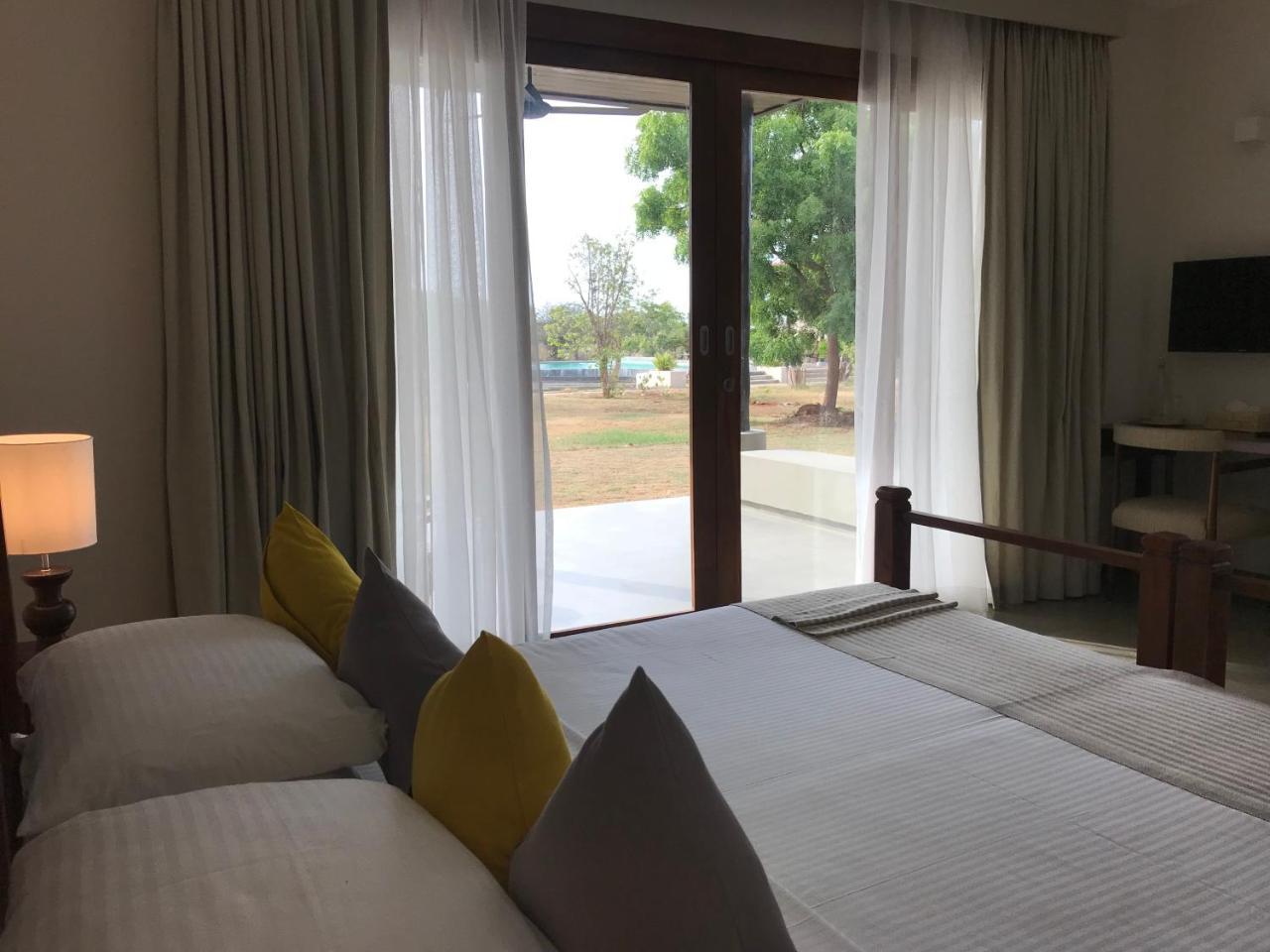 The Palmyrah House Hotel Mannar Buitenkant foto